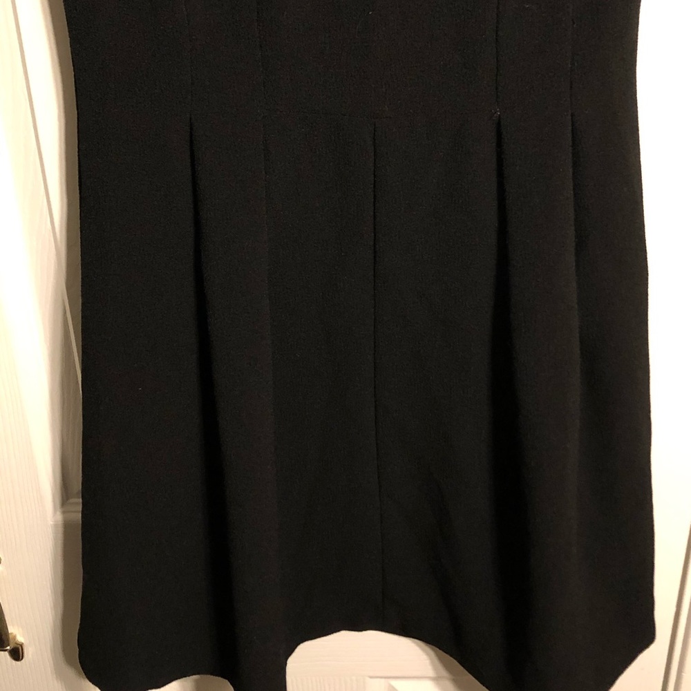 DYNAMITE Dress - Picture 3 of 4